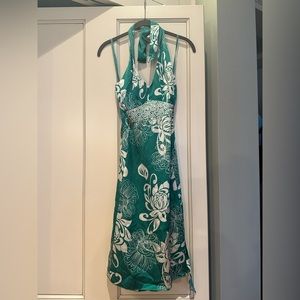 Green halter dress size small